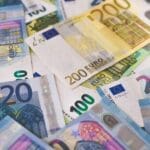 Lisez notre guide sur la réglementation européenne des données financières.